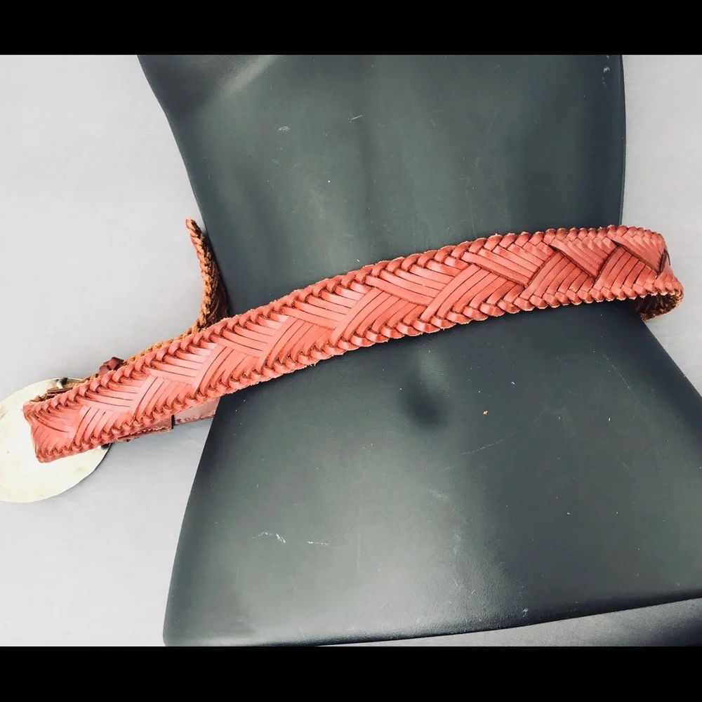 STRAIGHT OUTTA MEXICO SILVER/ LEATHER BELT